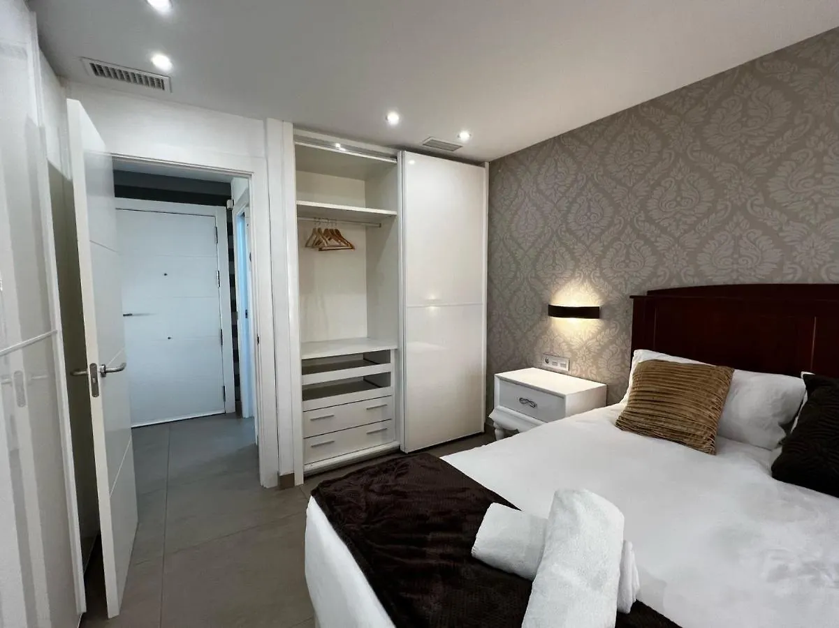 טורמולינוס Modern Apartment In La Nogalera