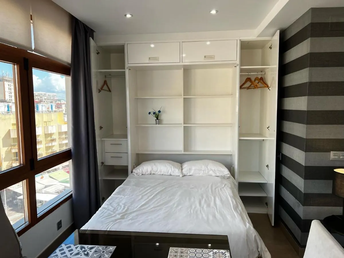 טורמולינוס Modern Apartment In La Nogalera 0*,